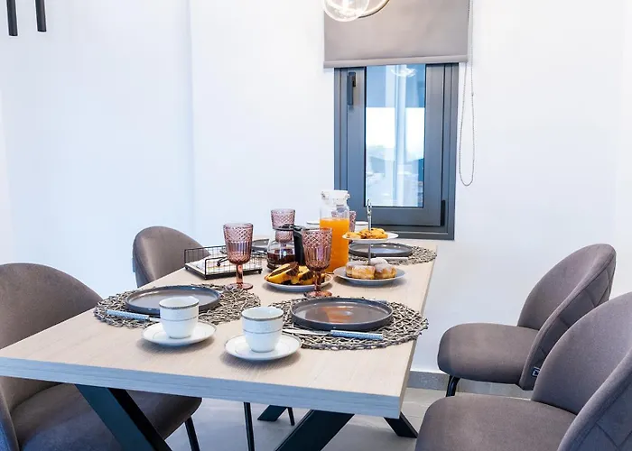 Seascape Luxury Apartment